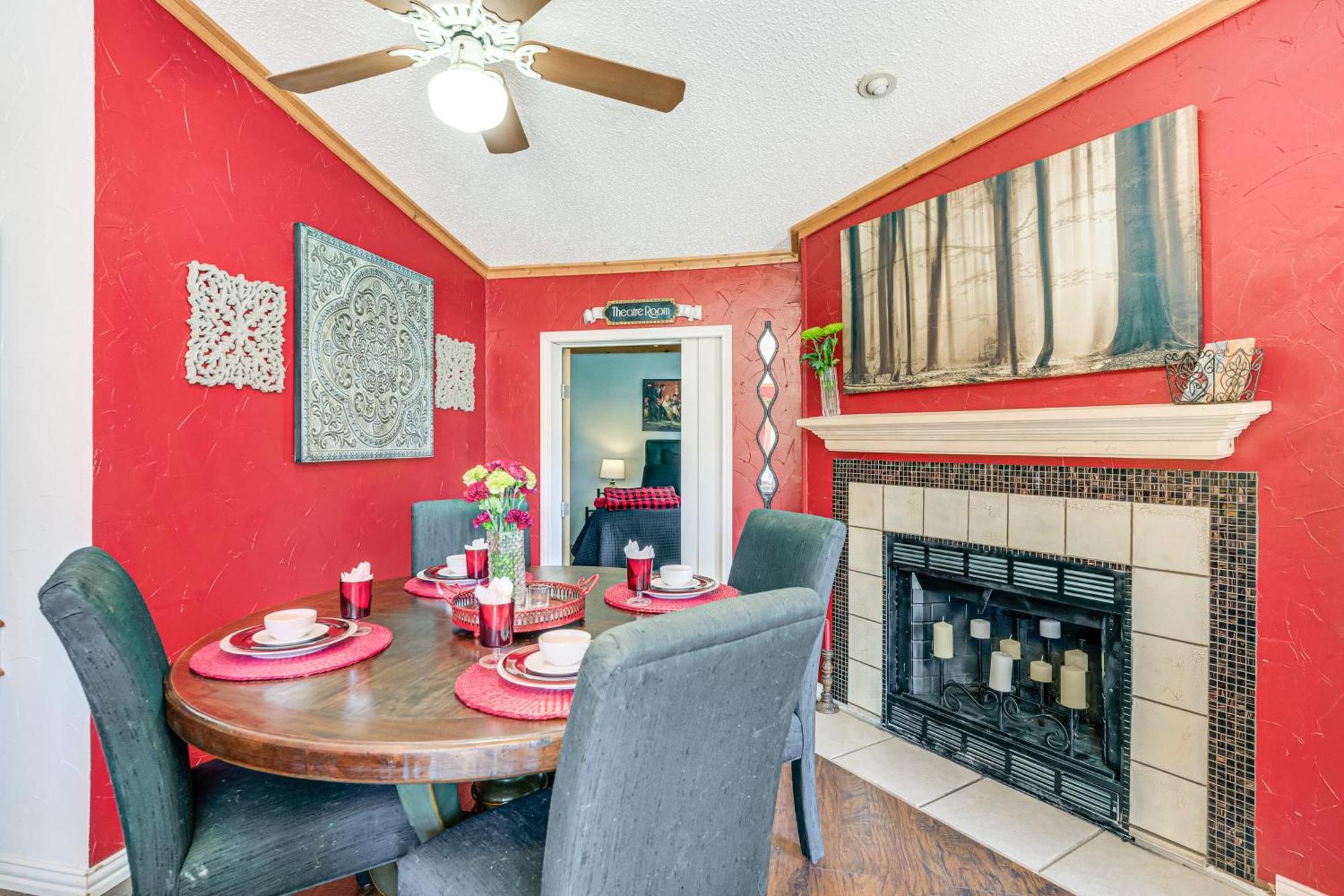 Вилла College Station Getaway With Hot Tub And Courtyard! Экстерьер фото